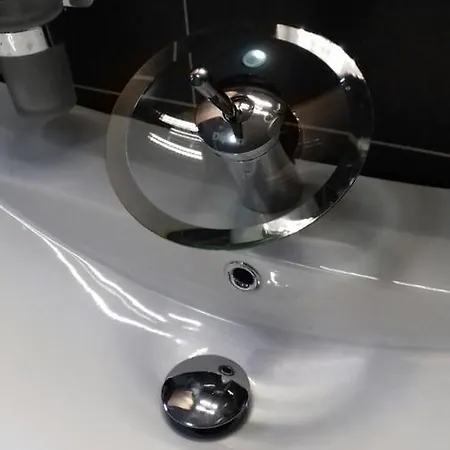 アパート Lux ズラティボール